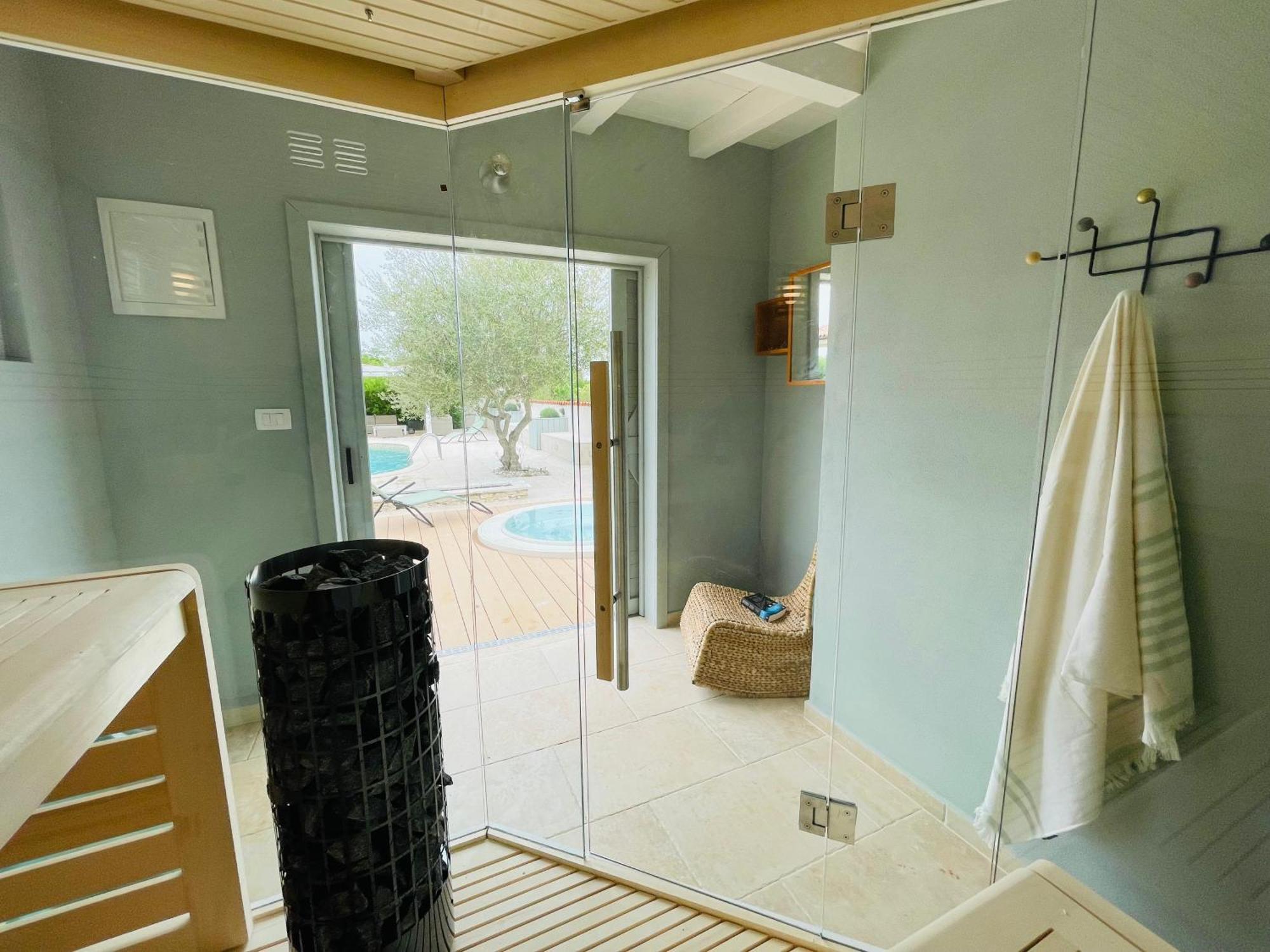 Luxury Villa In Istria - 9,000 Sqm Private Estate With Pool & Sauna, 15 Min To Sea, Near Fazana, 3 Bedrooms Juršići Zewnętrze zdjęcie